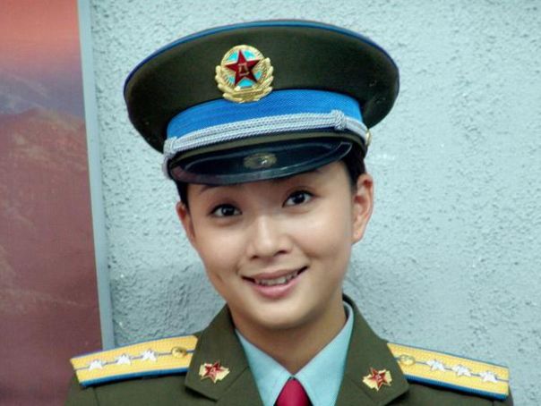 揭秘演员出身军人！铁血柔情演绎人生百态的明星们