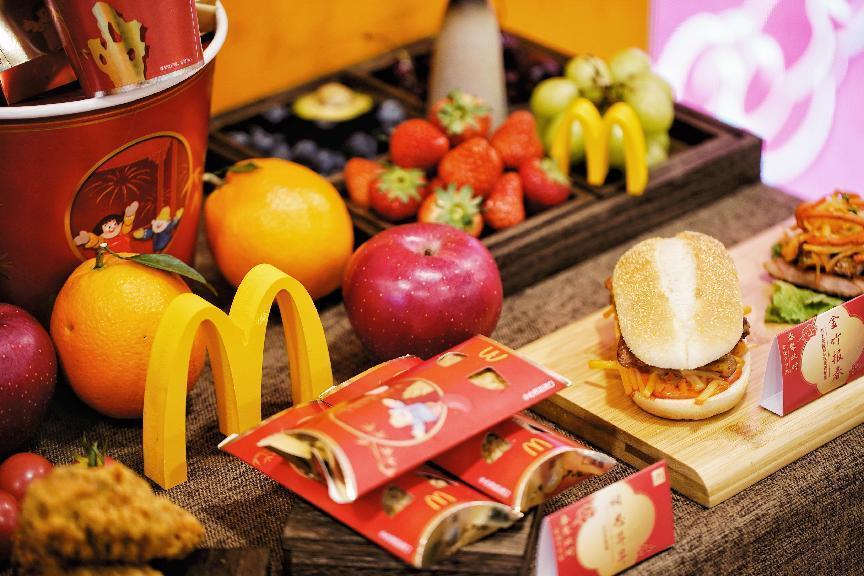 麦当劳全新宣传短片，科技重塑快餐体验，引领未来生活潮流新篇章